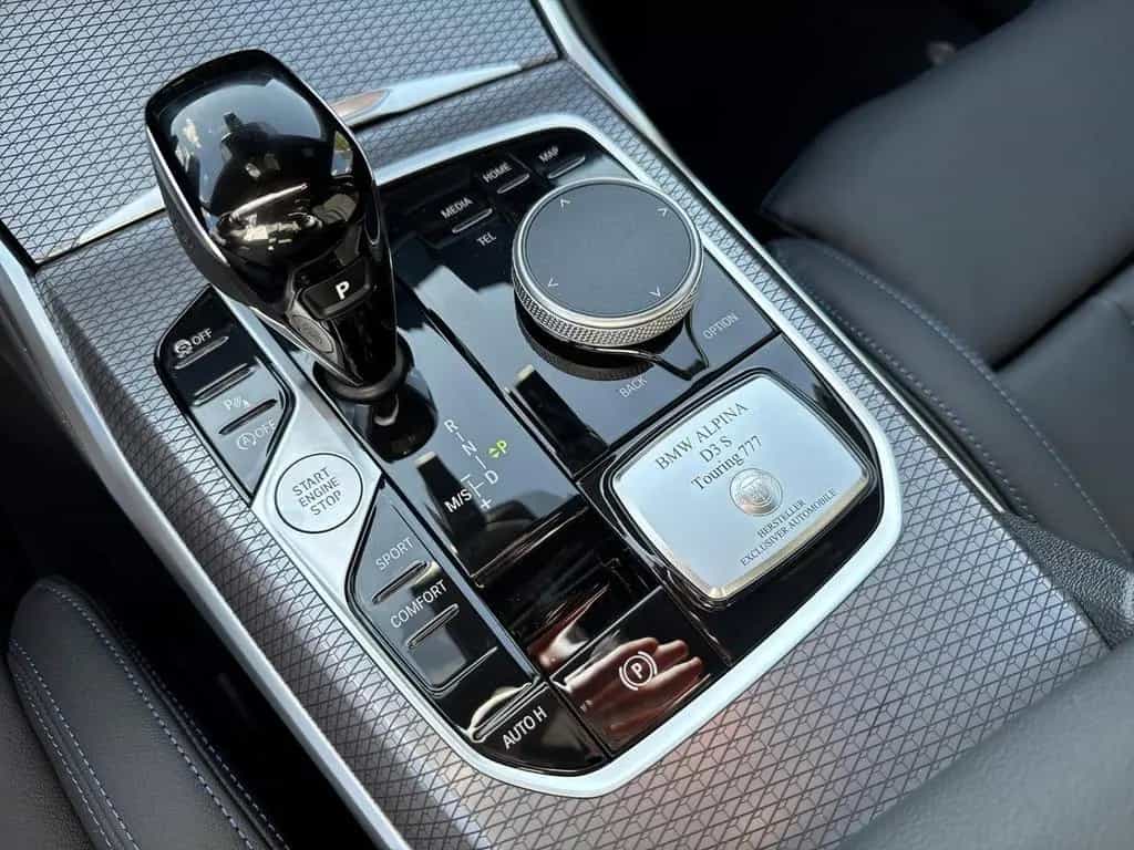 ALPINA D3 S Touring AHK Pano Driving As. Prof Shadow Li 04/2026-photo-12