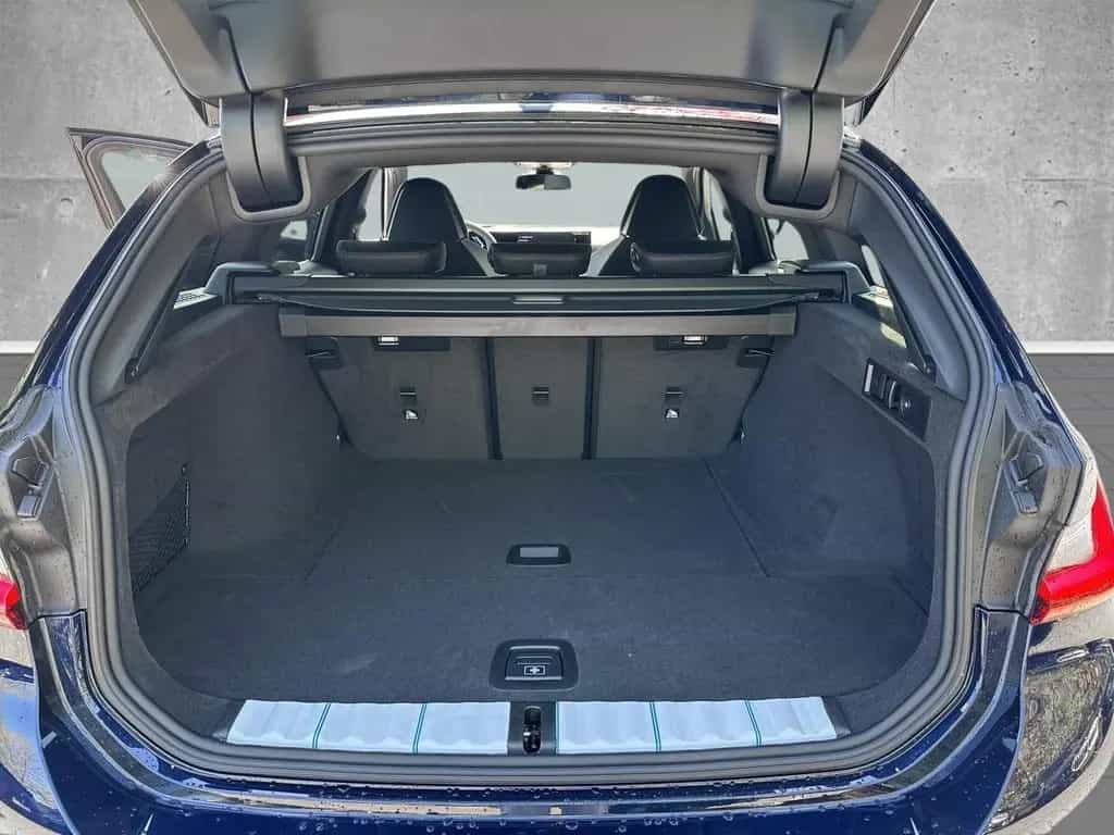 ALPINA D3 S Touring AHK Pano Driving As. Prof Shadow Li 04/2026-photo-13