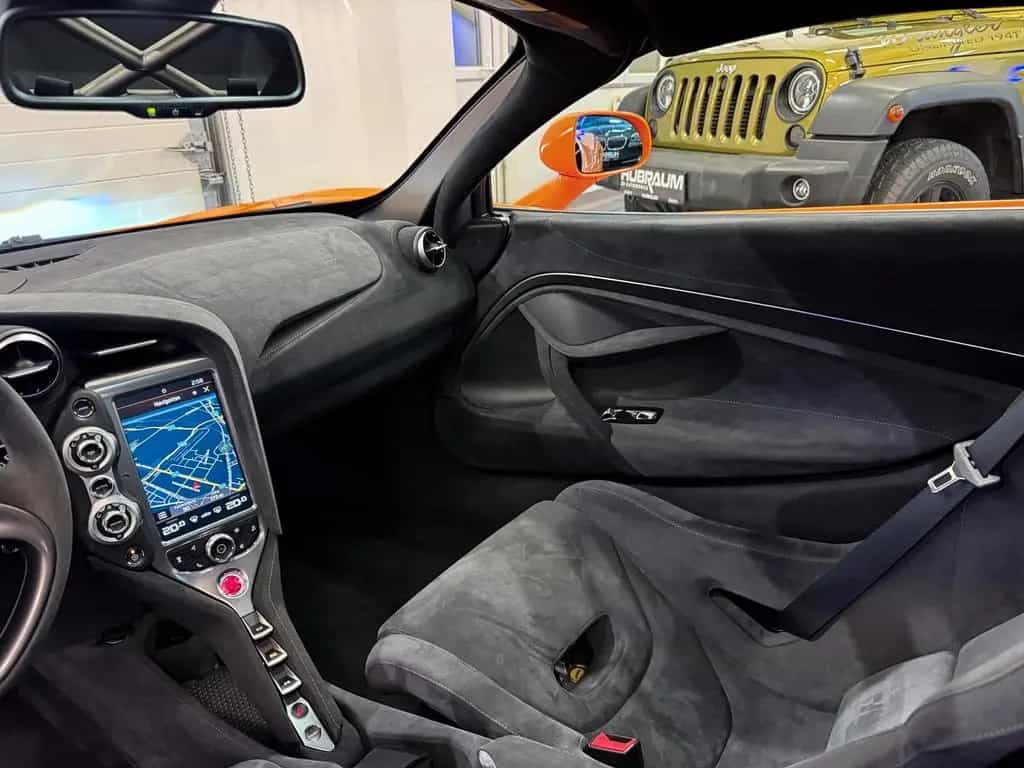 McLaren 720S MSO P1 Racing Seats 6-Point Harness 08/2018-photo-35