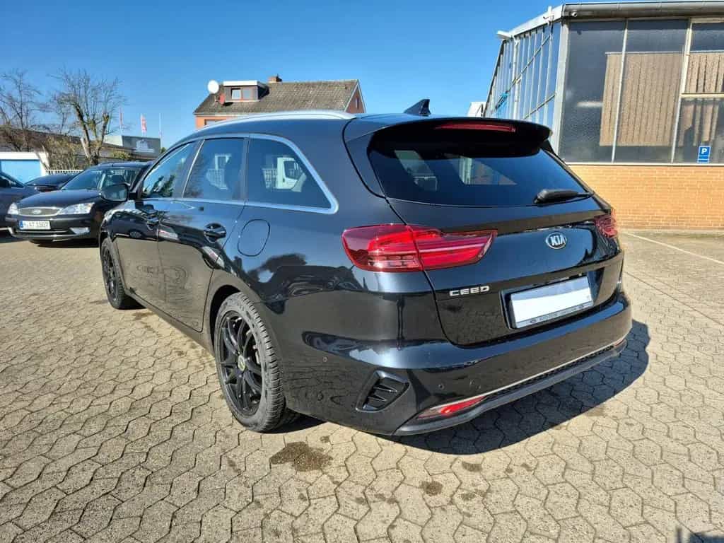 Kia Ceed Sportswagon Platinum Edition 1.4 T-GDI Voll 09/2018-photo-5