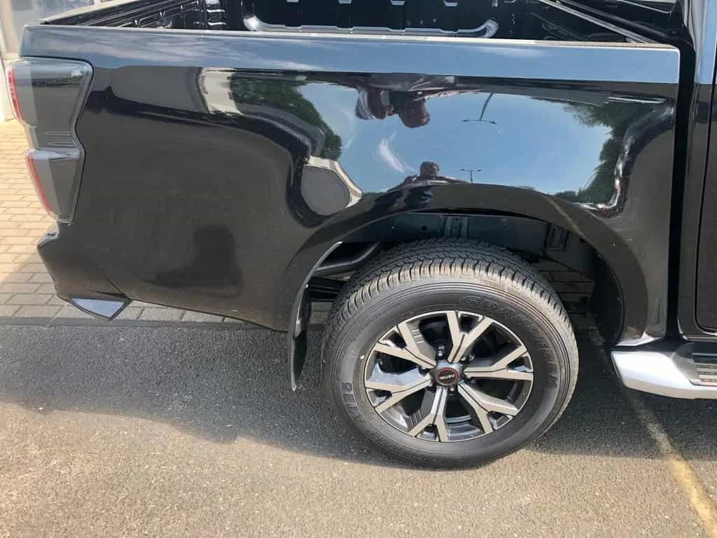 Isuzu D-Max Double Cab 4x4 LSE AT +Hardtop+SOFORT+ 06/2025-photo-13