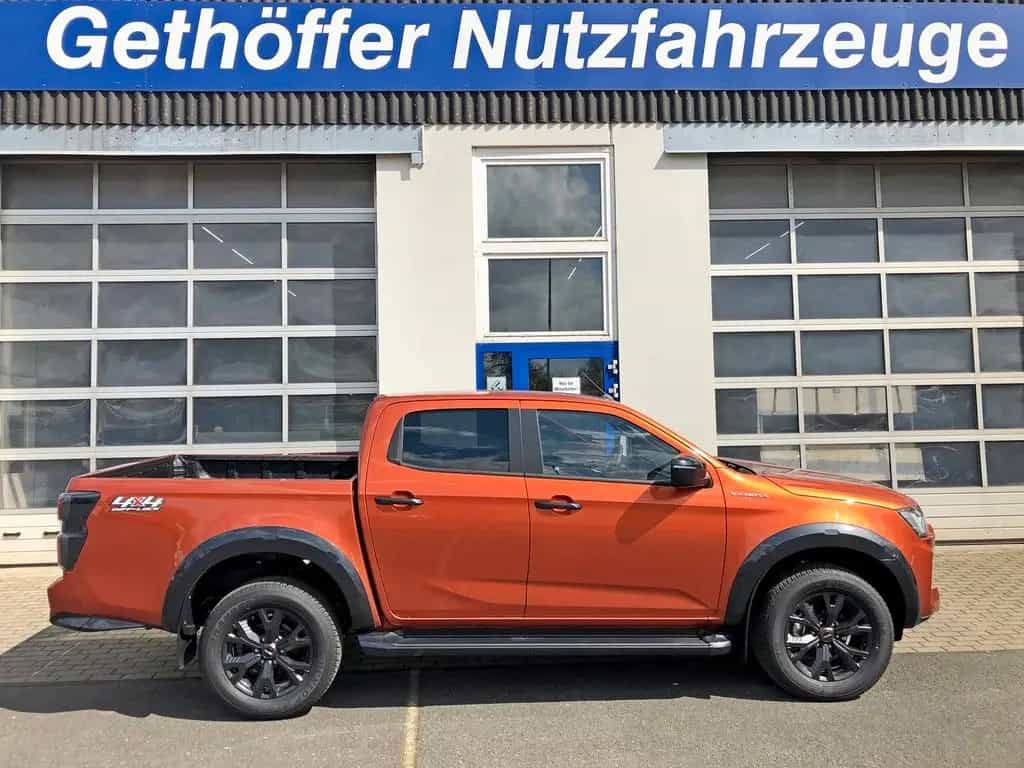 Isuzu D-Max Double Cab V-Cross AT + SOFORT + 06/2025-photo-5