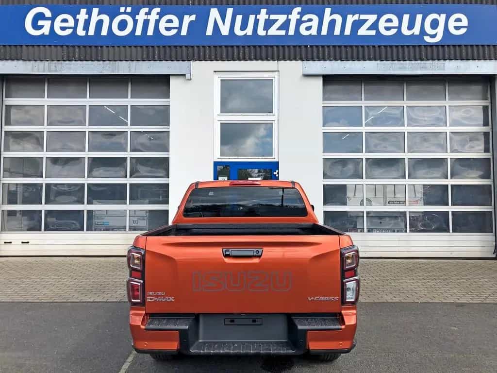 Isuzu D-Max Double Cab V-Cross AT + SOFORT + 06/2025-photo-6