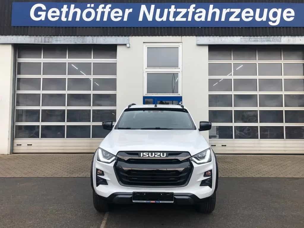 Isuzu D-Max Double Cab V-Cross AT +Sonderfarbe+ 06/2025-photo-1