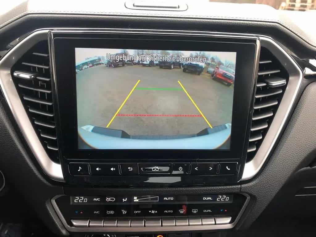 Isuzu D-Max Double Cab V-Cross AT +Sonderfarbe+ 06/2025-photo-25