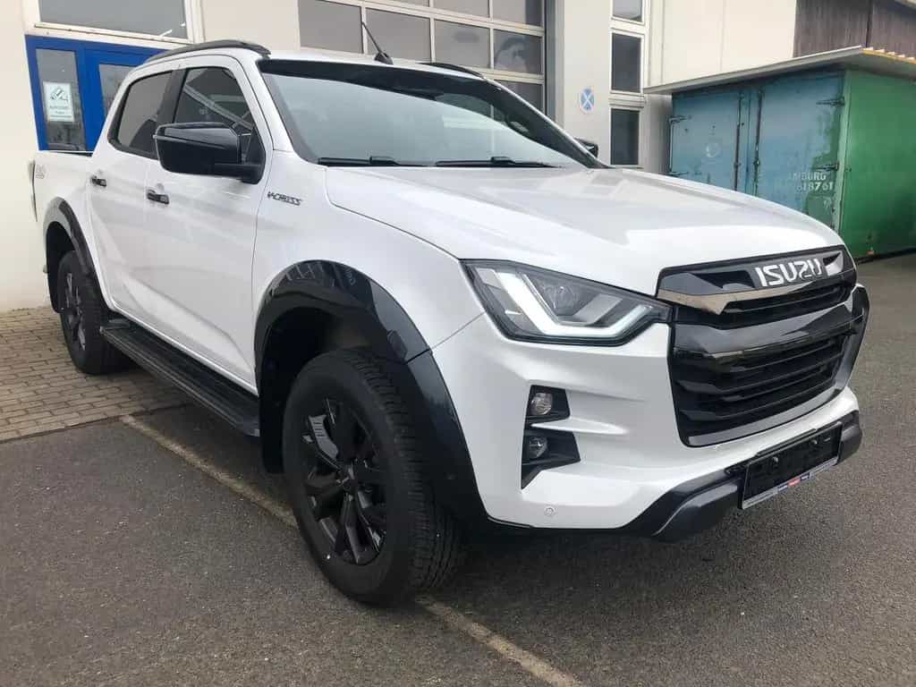 Isuzu D-Max Double Cab V-Cross AT +Sonderfarbe+ 06/2025-photo-3