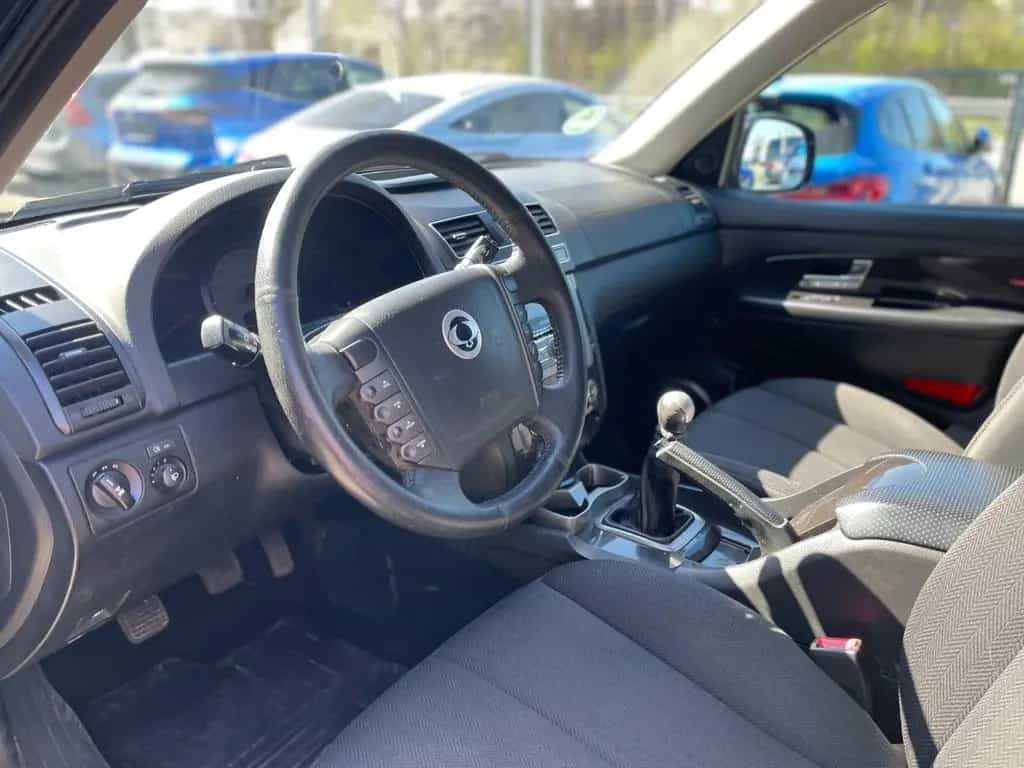 Ssangyong REXTON W RX200 e-XDi Crystal 4WD AHK/TEMP/7 SITZ 03/2014-photo-15