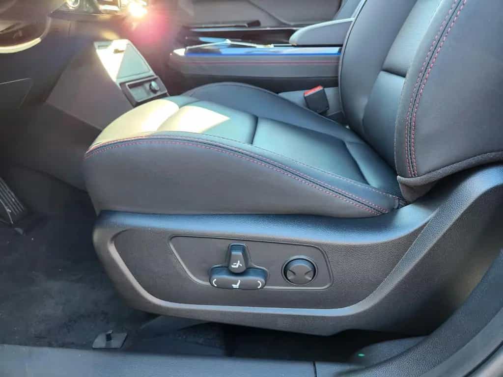 KGM Actyon Lux, 20", Panoramadach, Touch, 360°Kamera null-photo-12