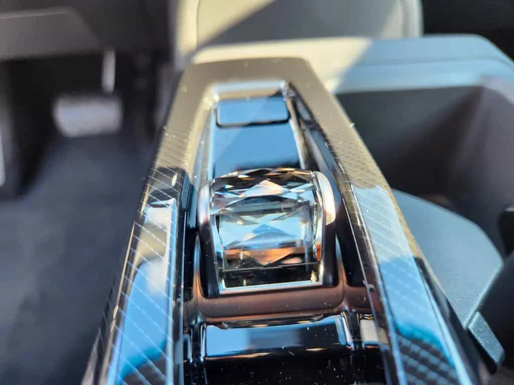 KGM Actyon Lux, 20", Panoramadach, Touch, 360°Kamera null-photo-15