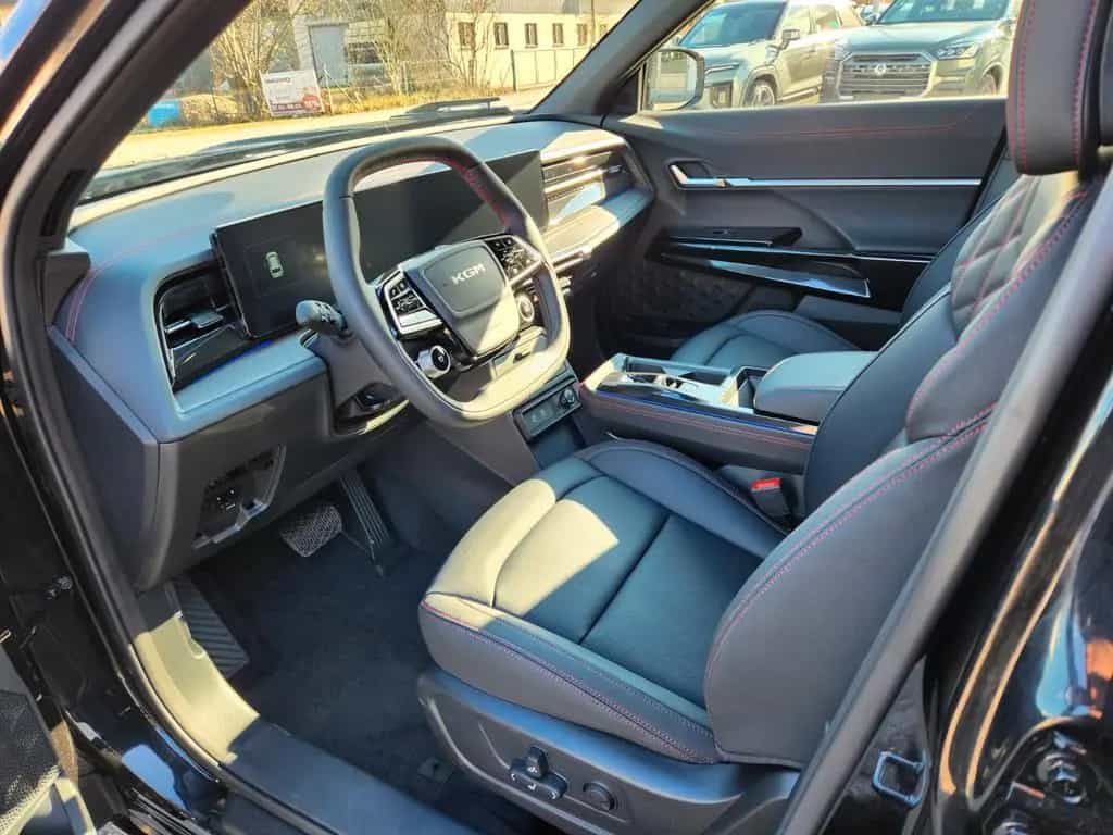 KGM Actyon Lux, 20", Panoramadach, Touch, 360°Kamera null-photo-9