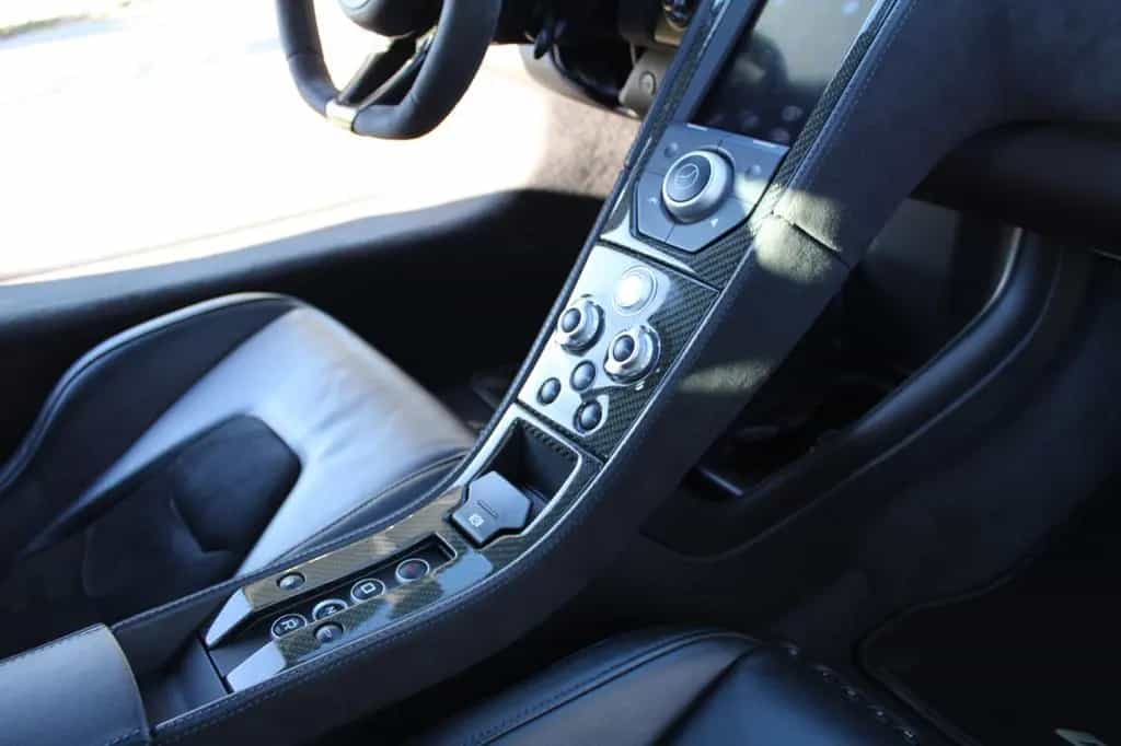 McLaren MP4-12C Keramik Bremse,Carbon Paket 04/2012-photo-12