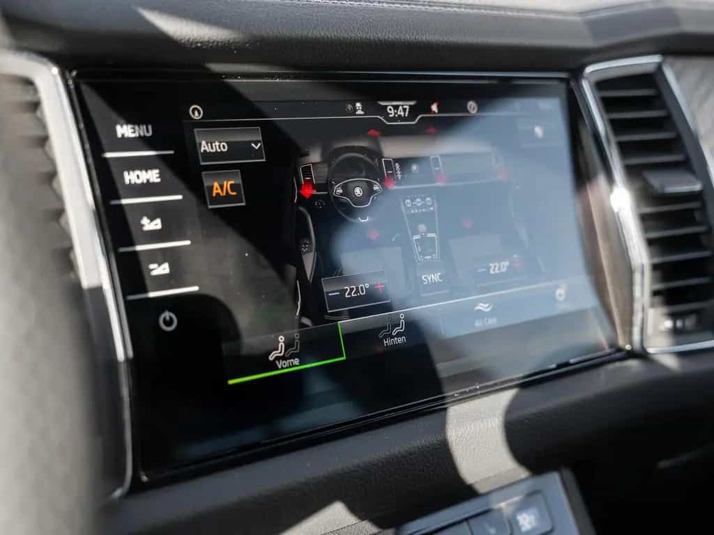 Skoda Kodiaq STYLE 2.0 TSI DSG Pano ACC ParkAss. LED 06/2024-photo-16