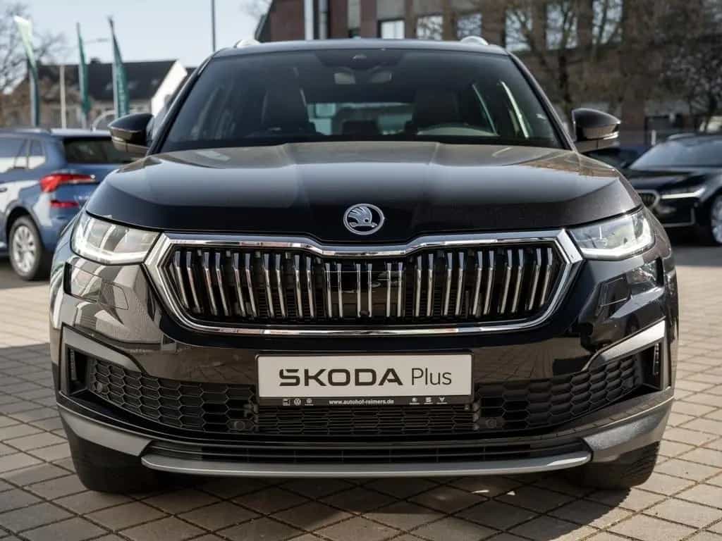 Skoda Kodiaq STYLE 2.0 TSI DSG Pano ACC ParkAss. LED 06/2024-photo-2
