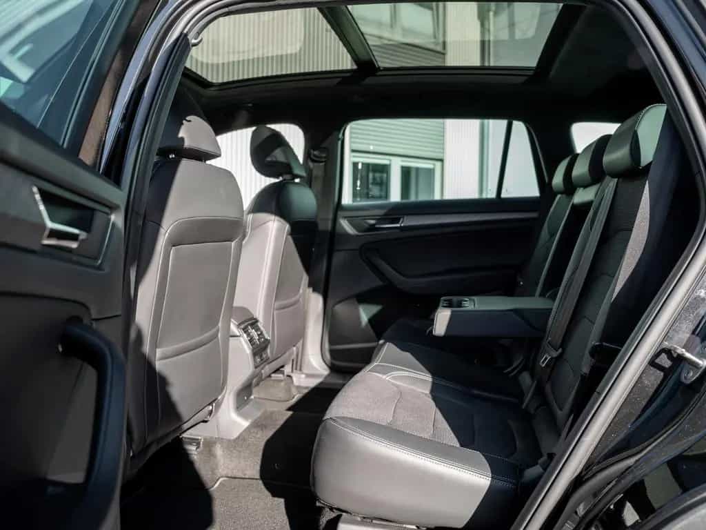 Skoda Kodiaq STYLE 2.0 TSI DSG Pano ACC ParkAss. LED 06/2024-photo-7