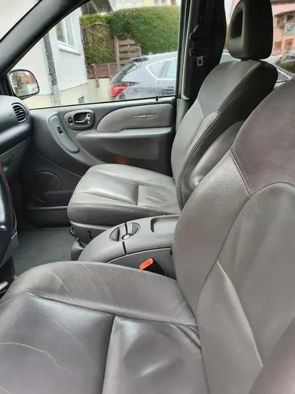Chrysler Grand Voyager Comfort 2.8 CRD Autom. Comfort 12/2004-photo-1