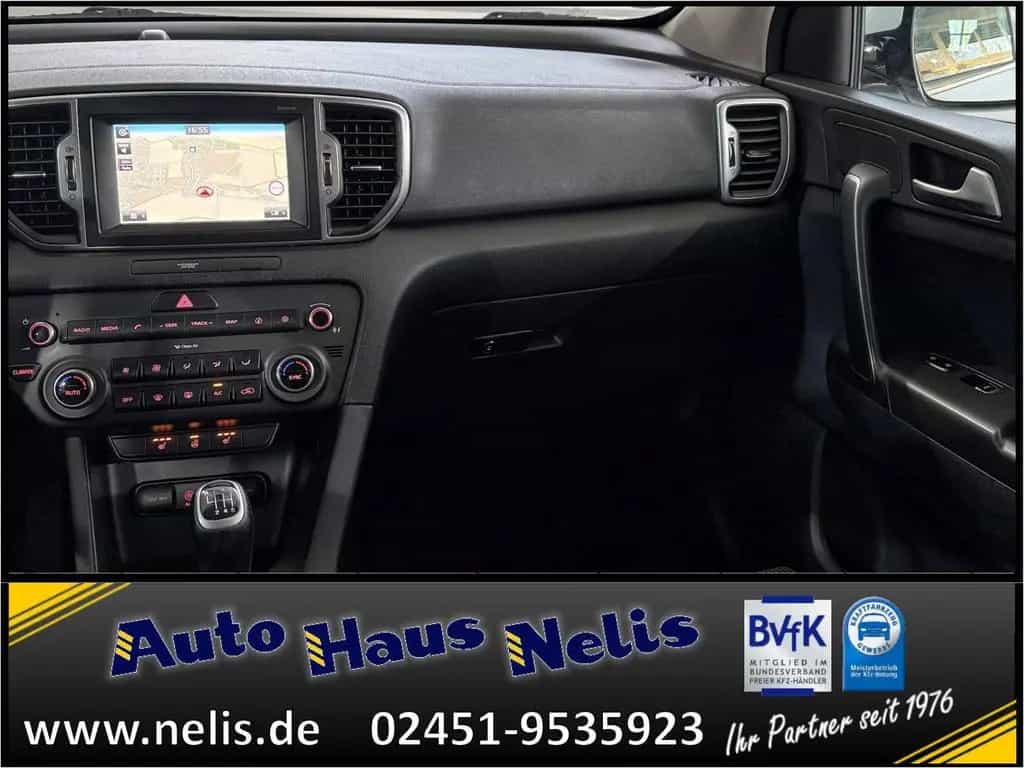 Kia Sportage 1,6 GDi Vision AHK PDC RFKam NaviTouch 02/2016-photo-18