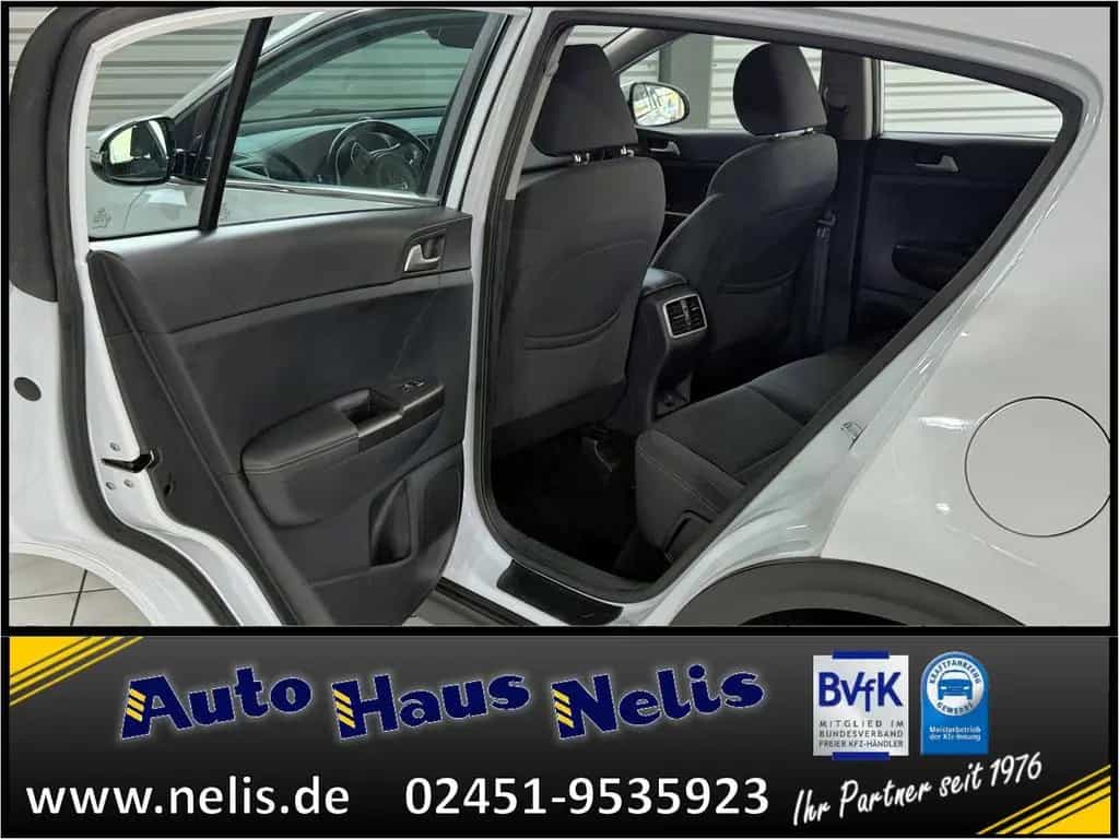 Kia Sportage 1,6 GDi Vision AHK PDC RFKam NaviTouch 02/2016-photo-19