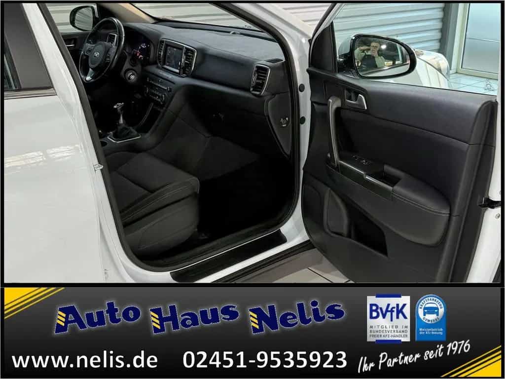 Kia Sportage 1,6 GDi Vision AHK PDC RFKam NaviTouch 02/2016-photo-35
