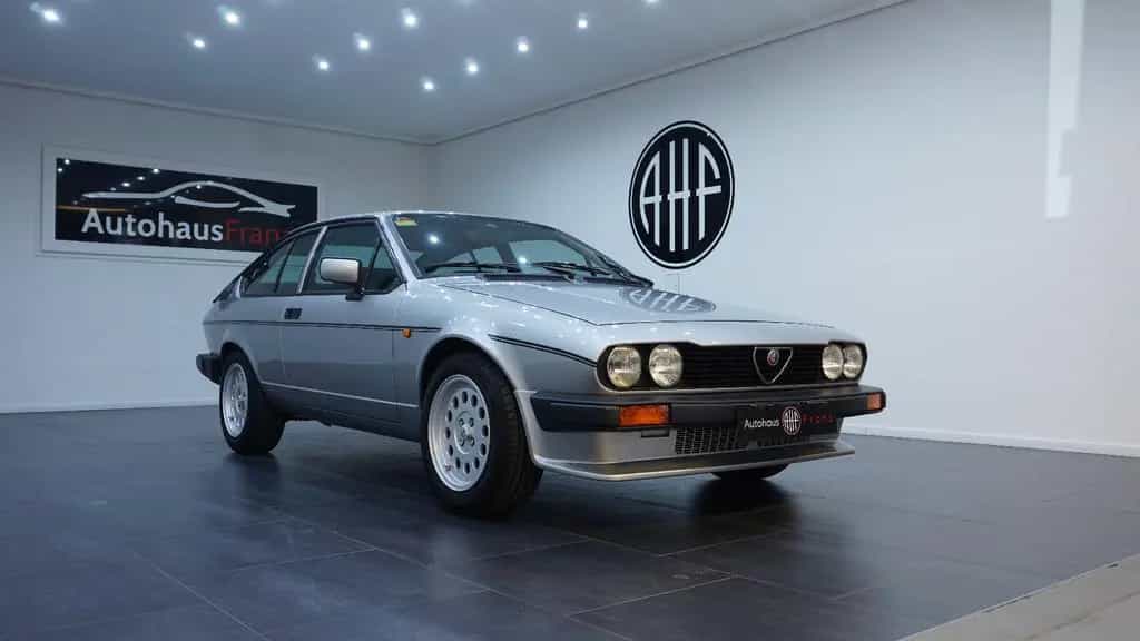 Alfa Romeo GTV 2.0L*Org.Ungeschweißt*Elektr. Fensterheber* 05/1983-photo-5