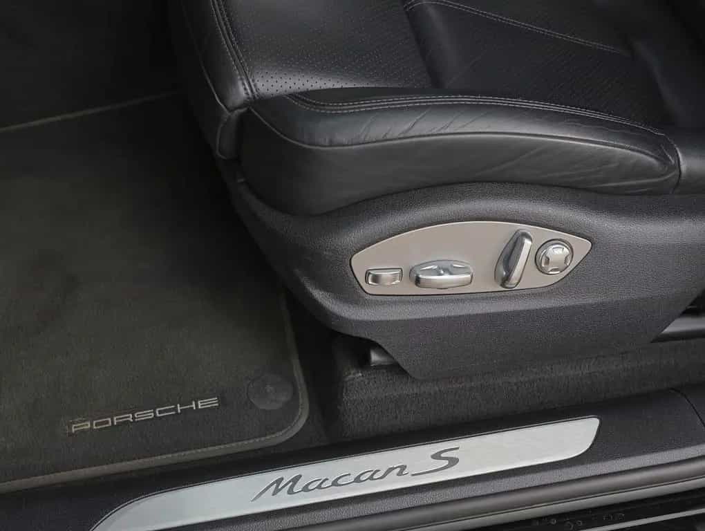 Porsche Macan S 07/2020-photo-11