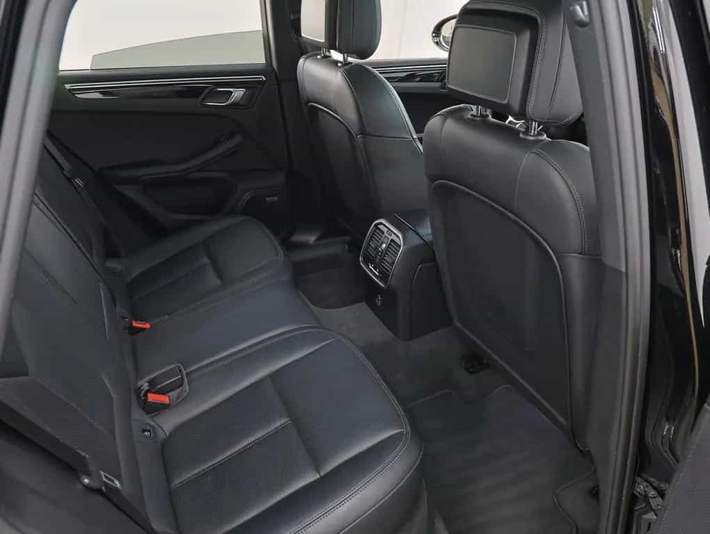 Porsche Macan S 07/2020-photo-15