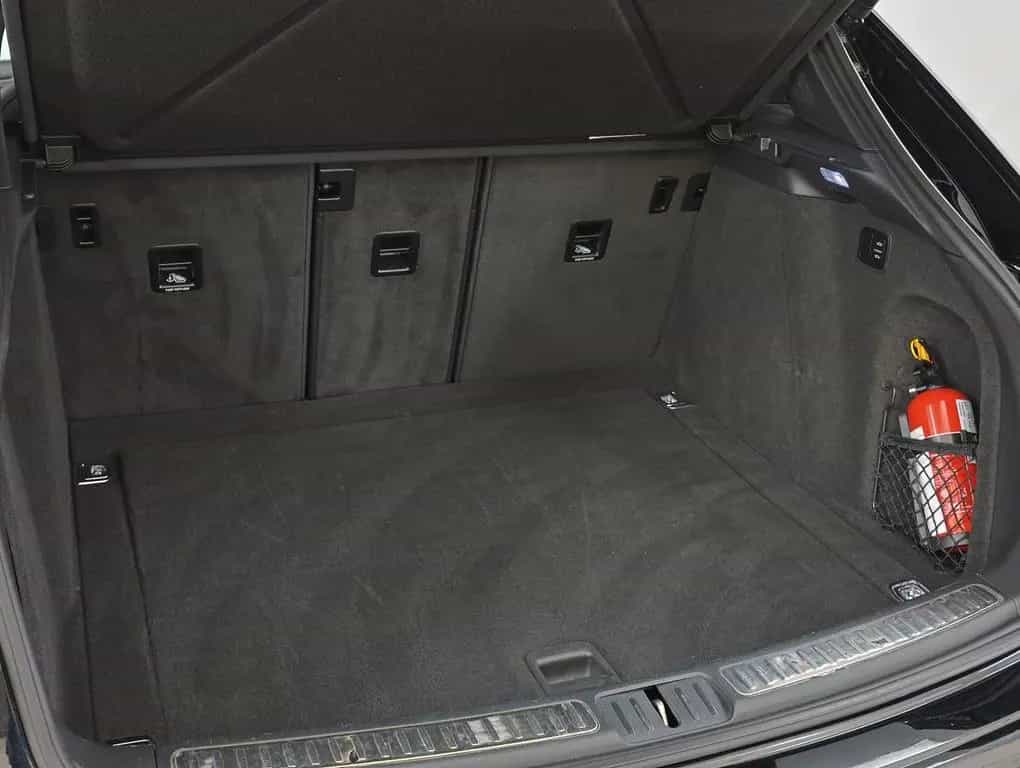 Porsche Macan S 07/2020-photo-23