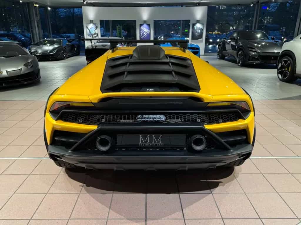 Lamborghini Huracán Sterrato "1 of 1499" 03/2025-photo-10