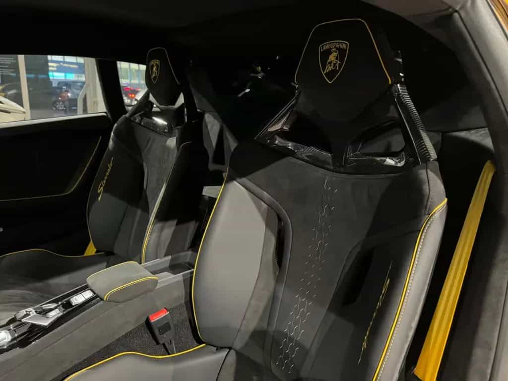 Lamborghini Huracán Sterrato "1 of 1499" 03/2025-photo-15