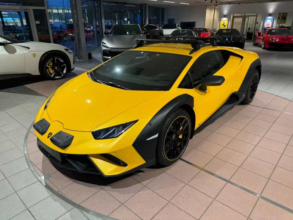 Lamborghini Huracán Sterrato "1 of 1499" 03/2025-photo-4