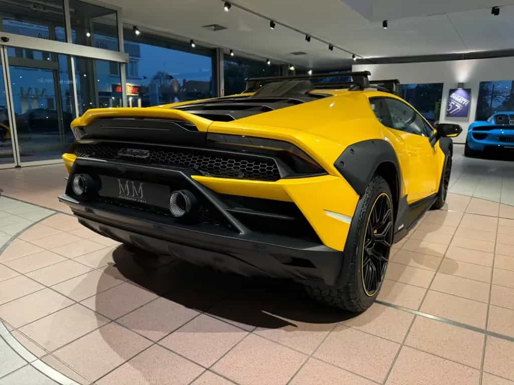 Lamborghini Huracán Sterrato "1 of 1499" 03/2025-photo-8