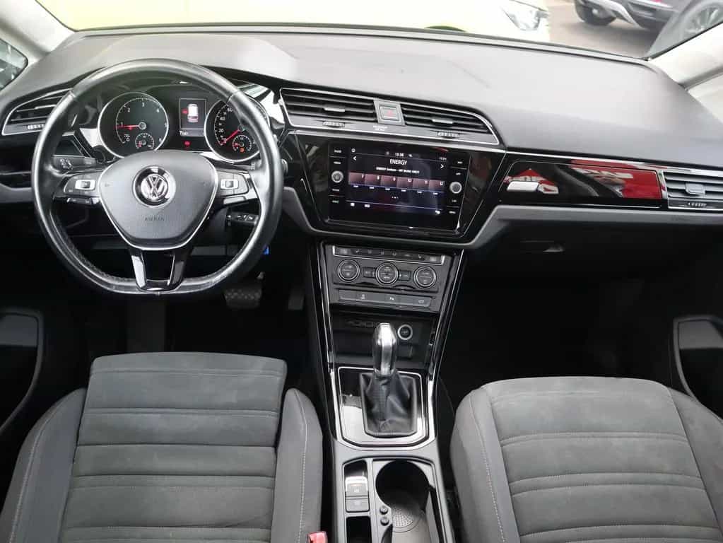Volkswagen Touran 2.0 TDI DSG R-Line LED Navi Panorama ACC 02/2019-photo-10