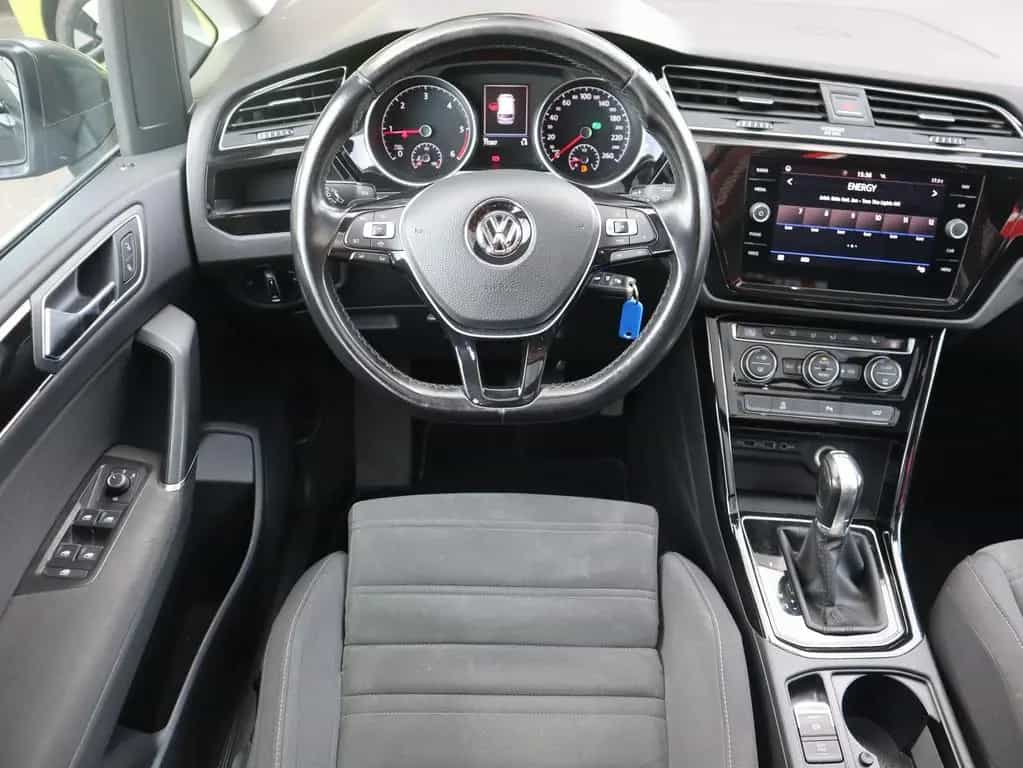 Volkswagen Touran 2.0 TDI DSG R-Line LED Navi Panorama ACC 02/2019-photo-11