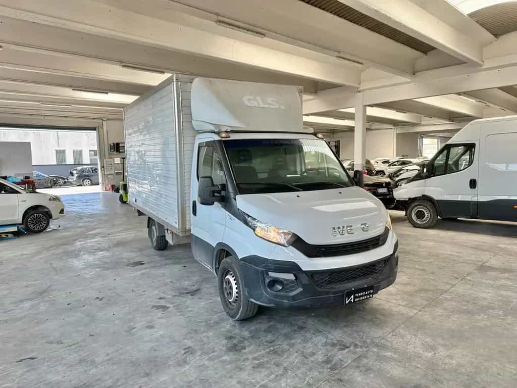 Iveco Daily 35S12 2.3 116CV HPT PL CABINATO 02/2019-photo-0