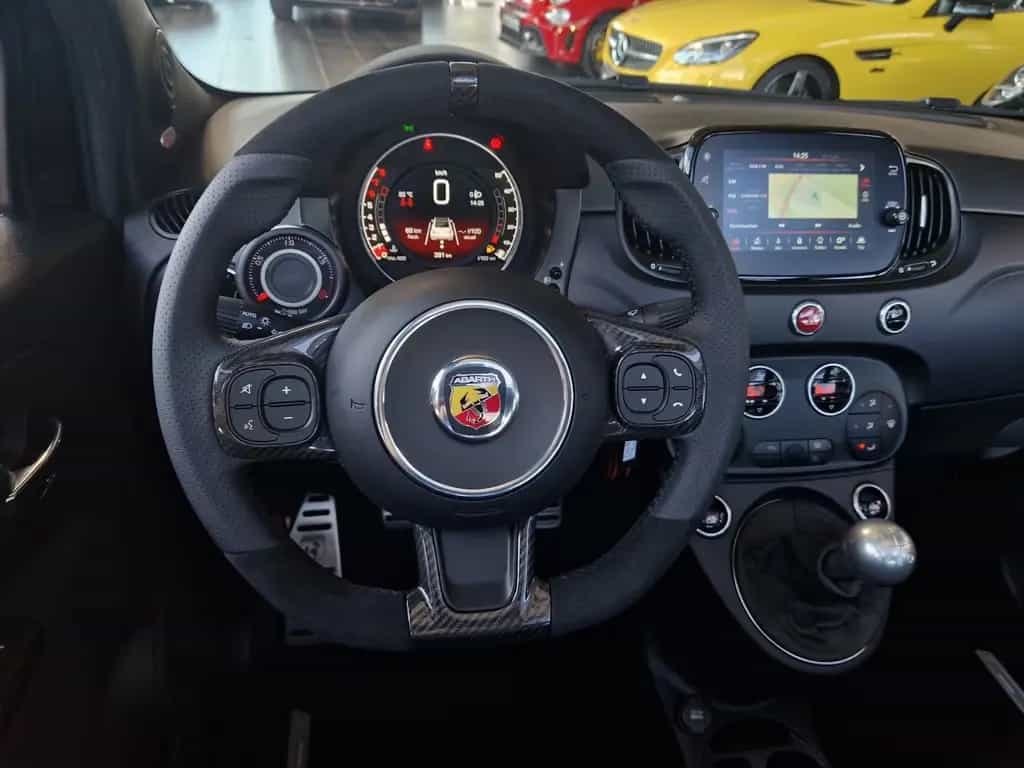 Abarth 695C 695 C SCORPIONERO NAVI BEATS 06/2024-photo-9