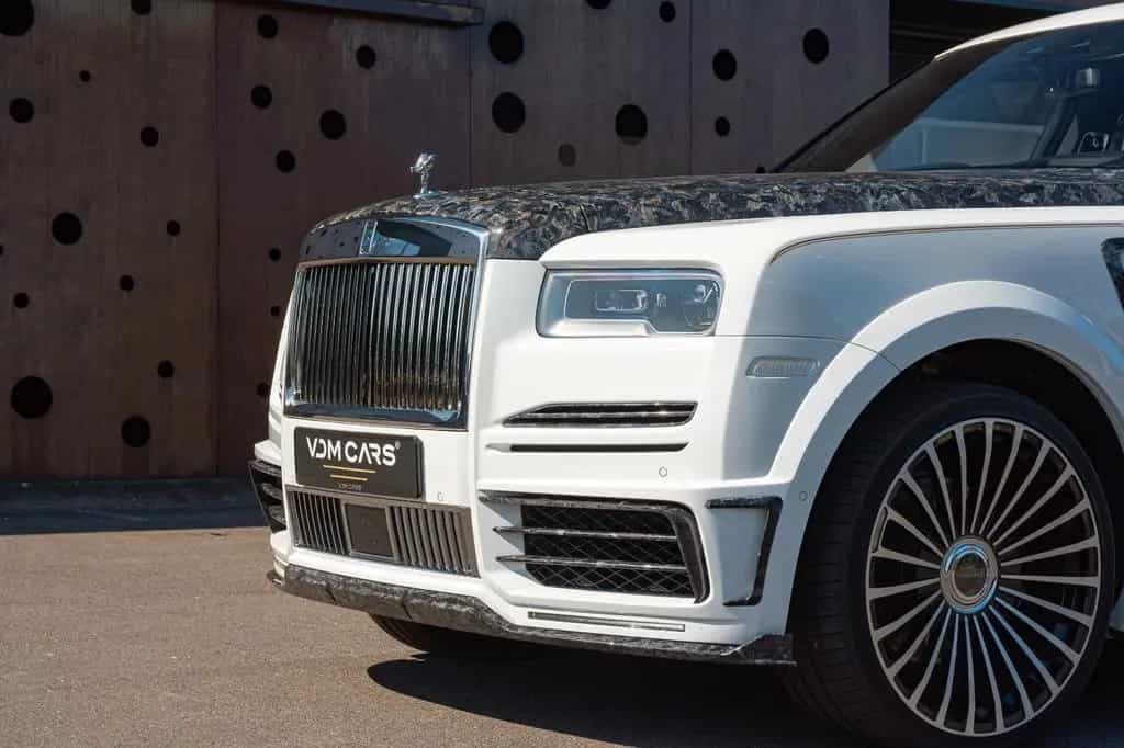 Rolls-Royce Cullinan MANSORY *FORGED CARBON*ONLY 7600 KM* 11/2019-photo-14