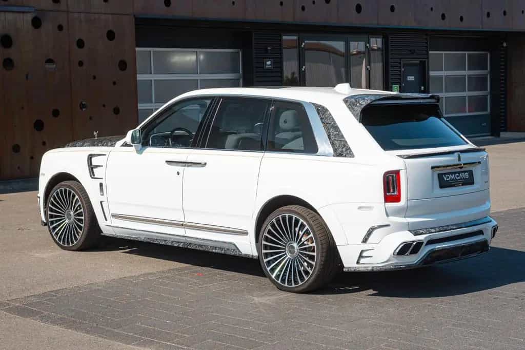 Rolls-Royce Cullinan MANSORY *FORGED CARBON*ONLY 7600 KM* 11/2019-photo-3