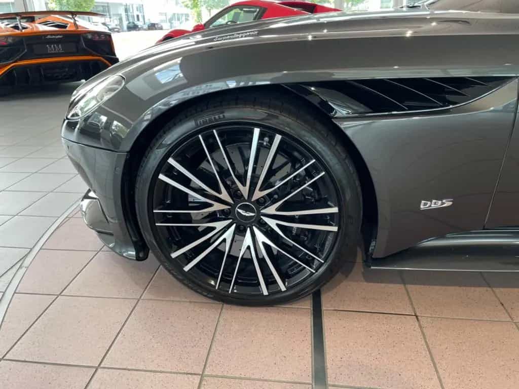 Aston Martin DBS V12 Superleggera Volante 10/2021-photo-15