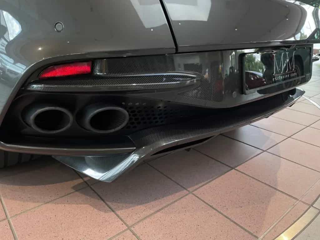 Aston Martin DBS V12 Superleggera Volante 10/2021-photo-17