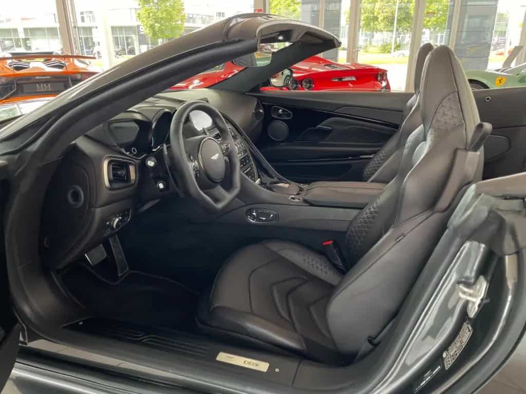 Aston Martin DBS V12 Superleggera Volante 10/2021-photo-18