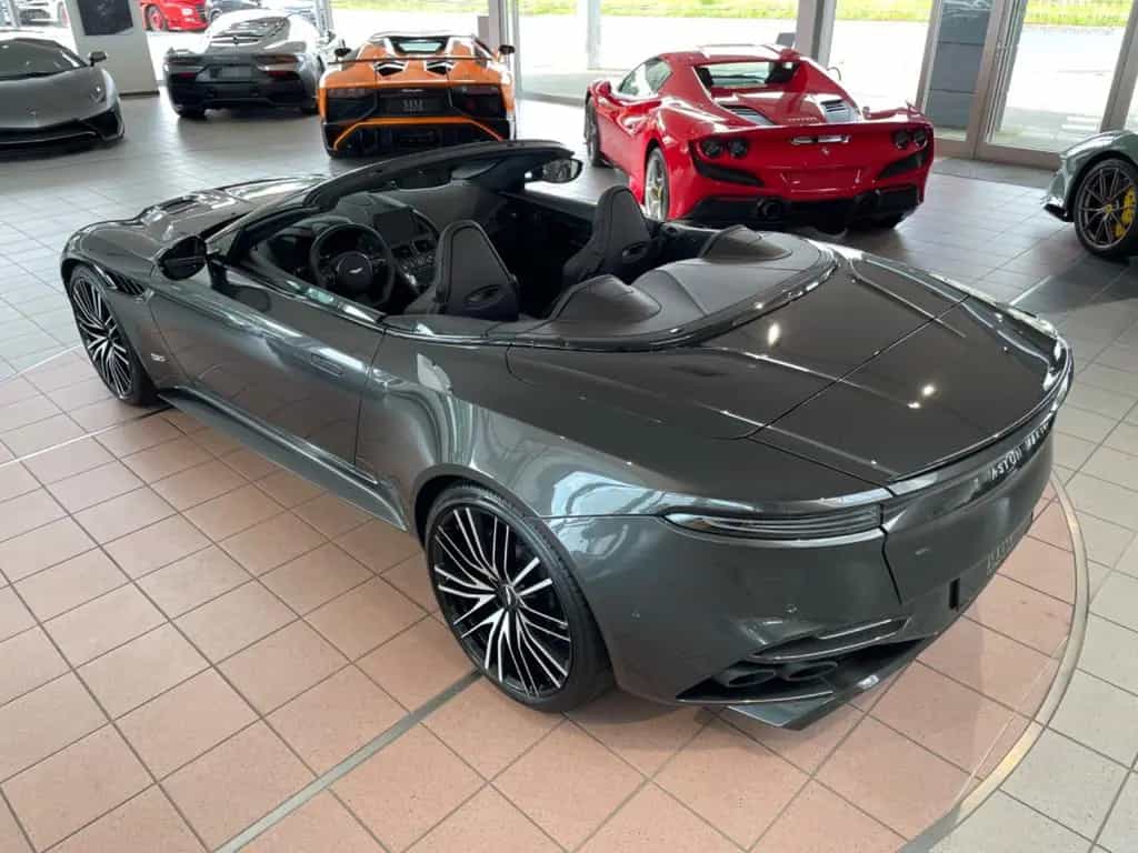 Aston Martin DBS V12 Superleggera Volante 10/2021-photo-8