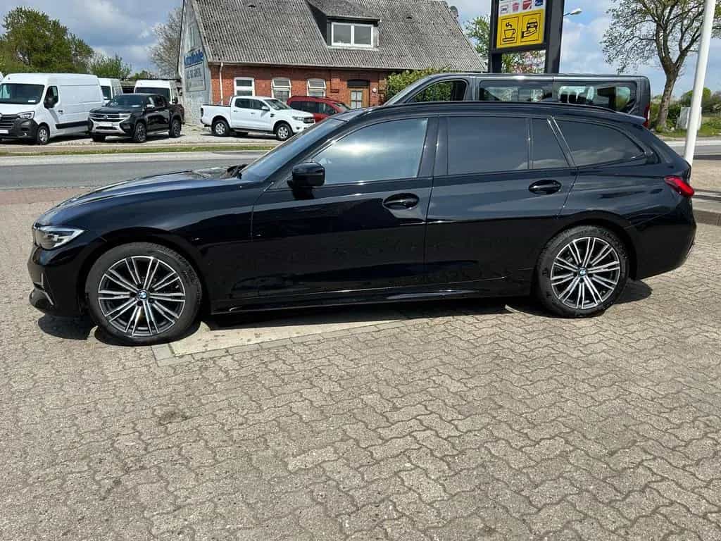 BMW 3 Series 320 Touring Luxury Line Mild Hybrid 12/2020-photo-18