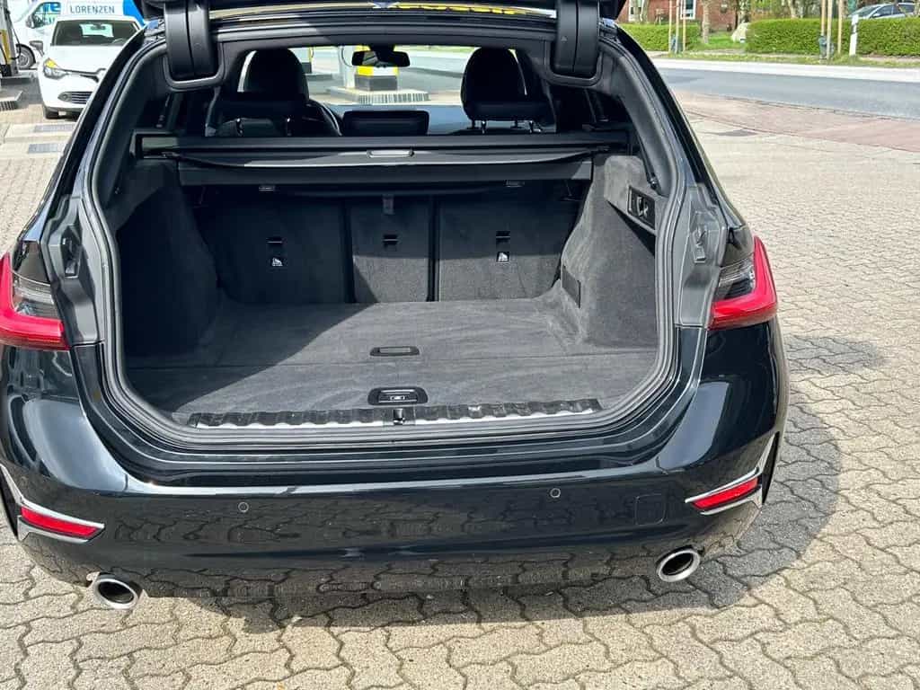 BMW 3 Series 320 Touring Luxury Line Mild Hybrid 12/2020-photo-4