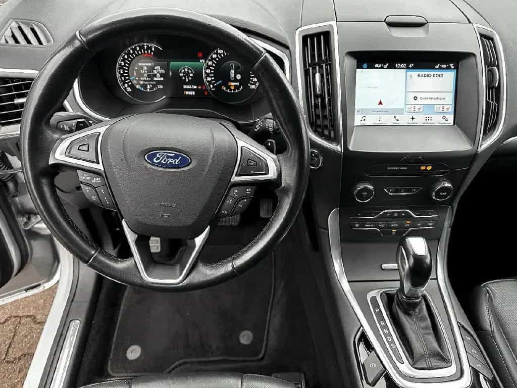 Ford S-Max Titanium*AHK*Standheizung*Bus.Pkt1*8xR.* 02/2018-photo-11