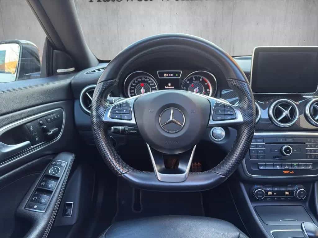 Mercedes-Benz CLA-Class 45 AMG°4-MATIC°PANO°XENON°MEMORY°KAM°82TKM° 08/2015-photo-12