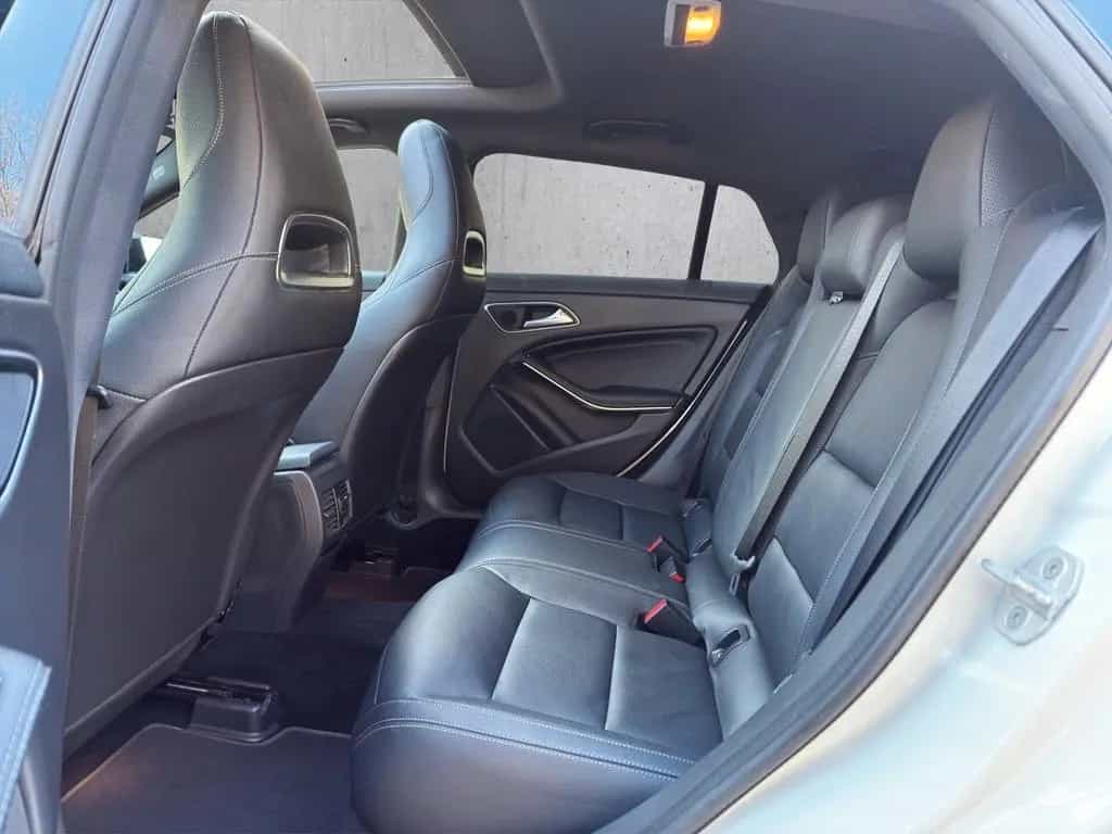 Mercedes-Benz CLA-Class 45 AMG°4-MATIC°PANO°XENON°MEMORY°KAM°82TKM° 08/2015-photo-22