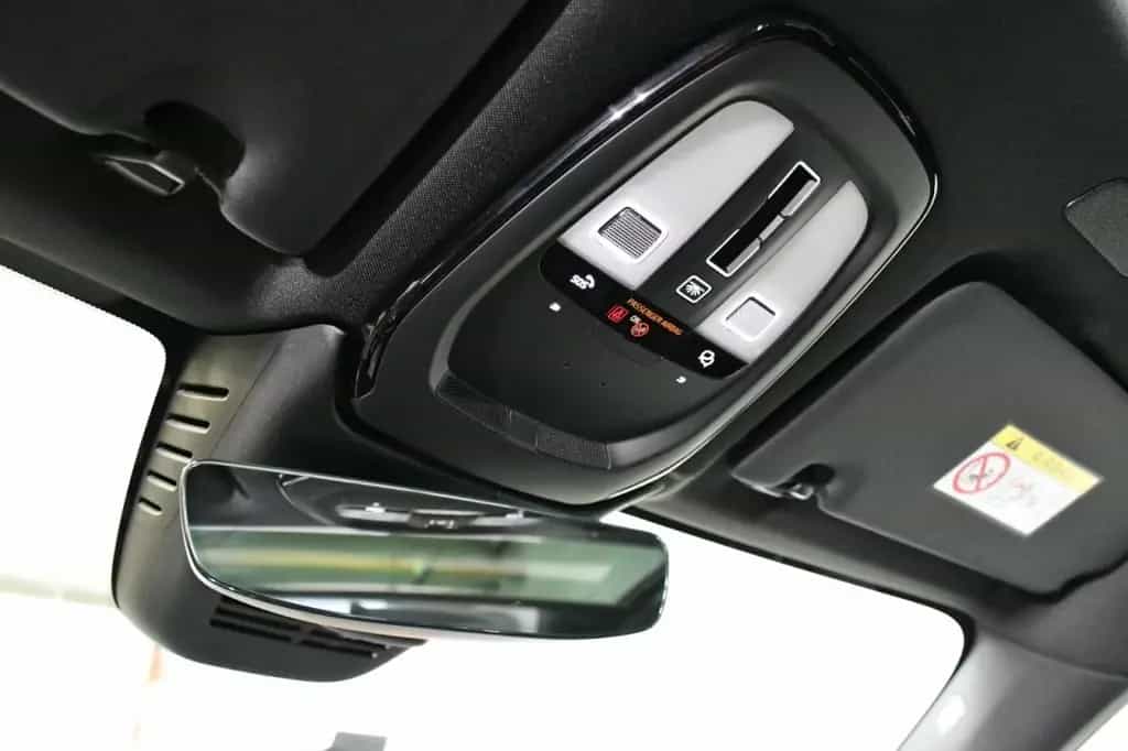 Volvo XC60 Ultim. Black AWD MASS*LÜF*B&W*HuD*360*PANO 07/2024-photo-25