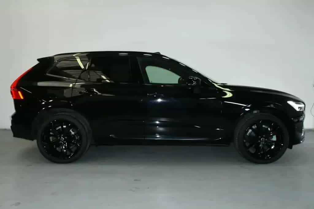Volvo XC60 Ultim. Black AWD MASS*LÜF*B&W*HuD*360*PANO 07/2024-photo-4