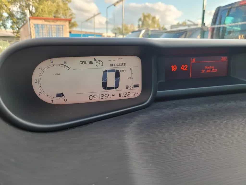 Citroën C3 Picasso Color Selection/AHK/TEMPOMAT/PDC/TOP 07/2011-photo-14