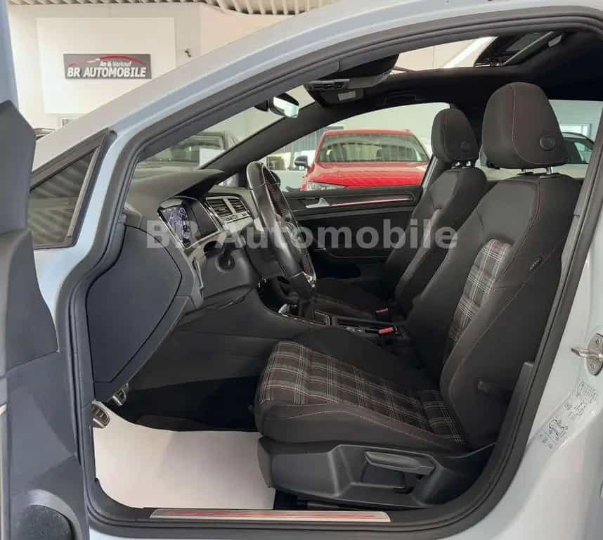 Volkswagen Golf GTI GTI Performance BMT*LED*Panorama*Keyles 02/2018-photo-13
