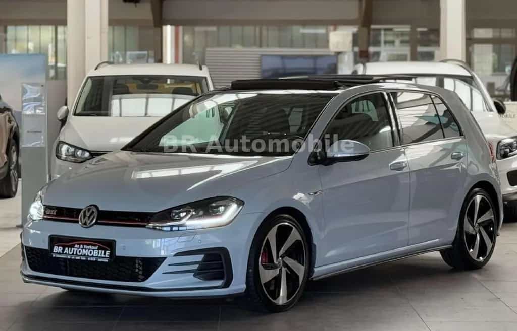 Volkswagen Golf GTI GTI Performance BMT*LED*Panorama*Keyles 02/2018-photo-2
